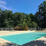 キャンプ場 Mobilhome Au Bord Du Avec Piscine *