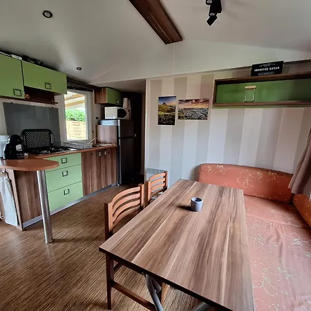 Mobilhome Climatise Au Bord Du Avec Piscine