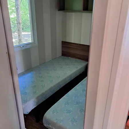 Mobilhome Climatise Au Bord Du Avec Piscine *