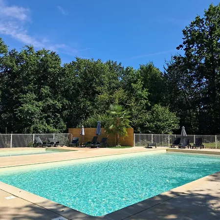Κάμπινγκ Mobilhome Au Bord Du Avec Piscine *